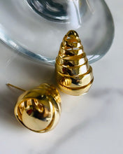 Load image into Gallery viewer, Spiral Tear Drop Earrings